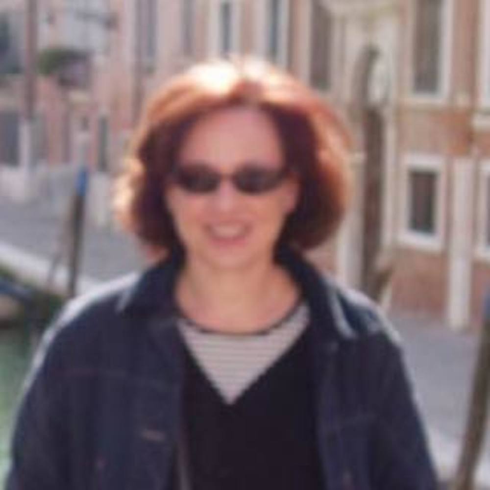 Meet your Posher, Lisa
